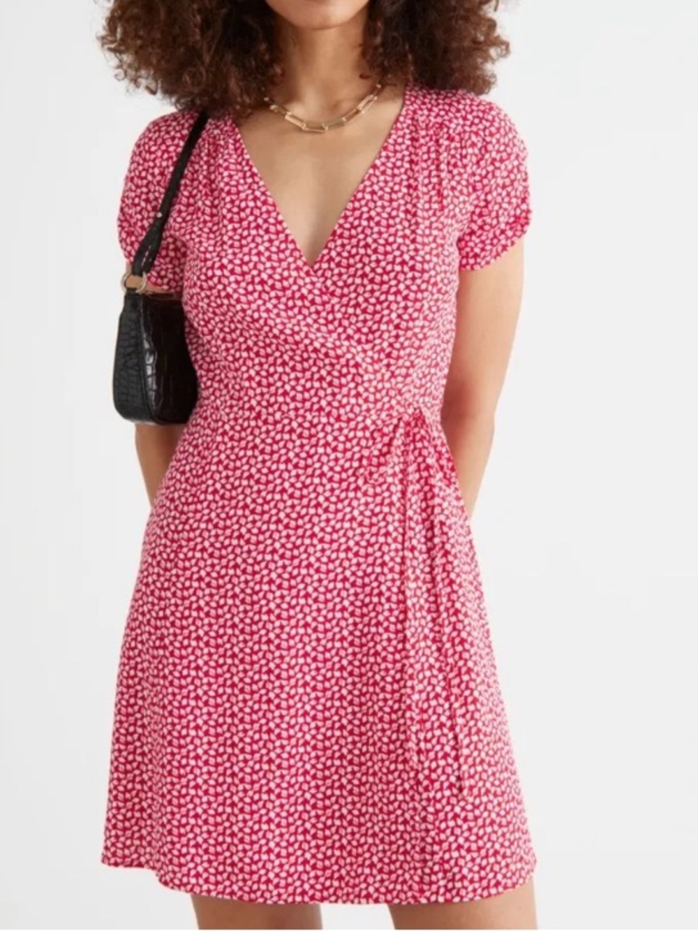 Los Angeles atelier & other stories wrap dress size 4 red floral